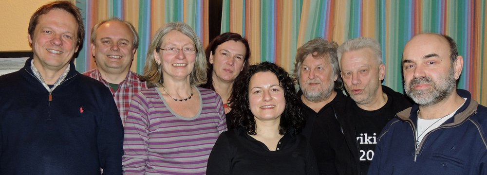 Kandidaten der Listenplätze 1-8 von links : Dr. Ralf Sonntag, Thomas Grabau, Gertrud Borgmeyer, Petra Kärgel, Aysen Ciker, Willi Ulbrich, Olaf Wuttke, Rainer Hagendorf